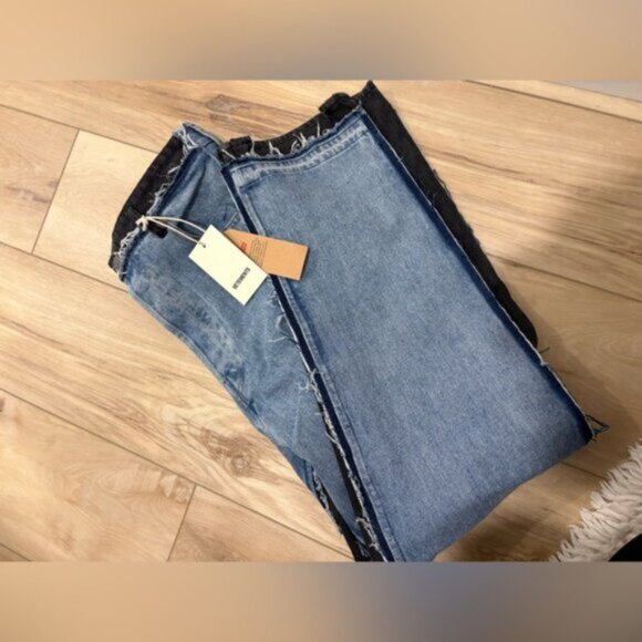 LEVI x VETEMENTS JEANS COLLAB- RECONSTRUCTED DENIM - Picture 13 of 13